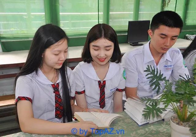 Trường Nội Trú Hồng Đức, TP.HCM
