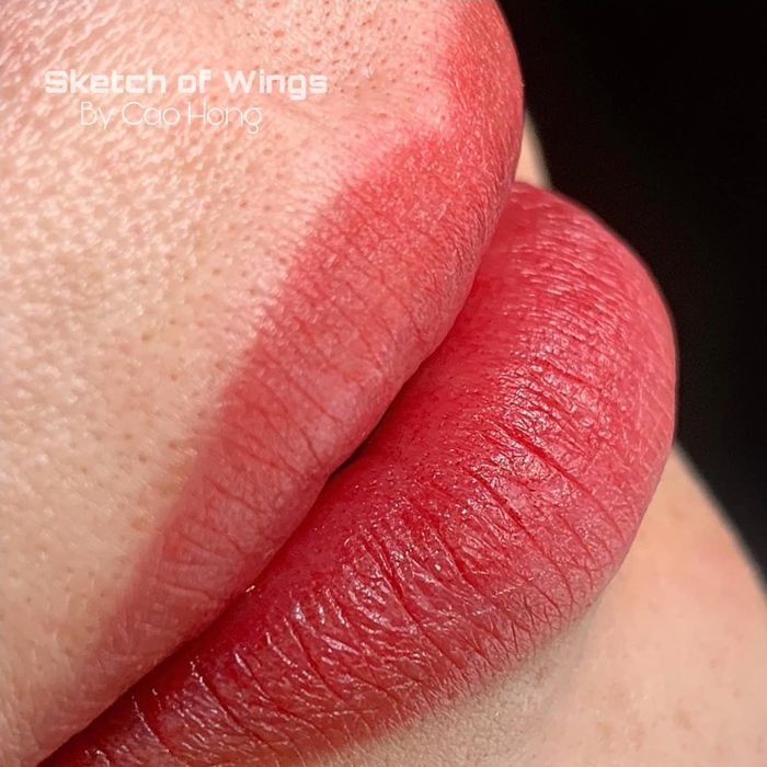 Hình ảnh thực tế quy trình phun xăm chuyên nghiệp tại Cao Hồng Beauty
