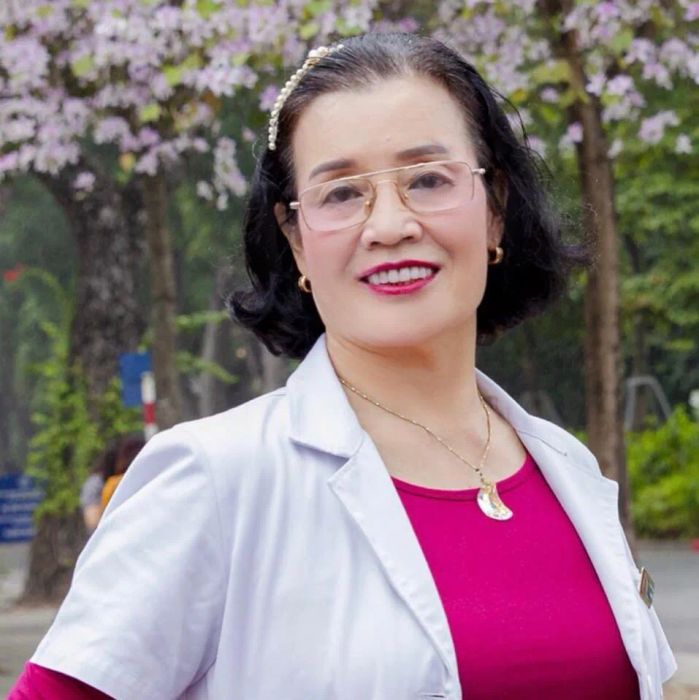 Chân dung Ths. BS Nguyễn Thị Thanh Nhàn - Người thầy thuốc đáng kính