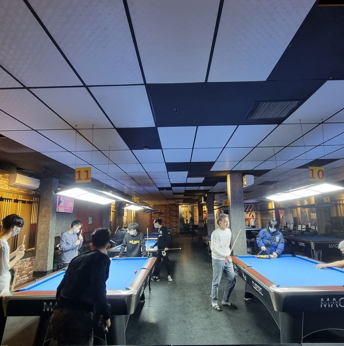 Góc chơi bida chuyên nghiệp tại Billiards Kinh Tế