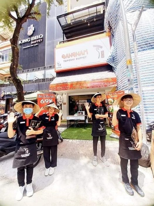Gangnam Tokbokki - Tinh hoa ẩm thực đường phố Hàn Quốc
