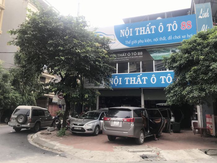 Không gian làm việc chuyên nghiệp tại NỘI THẤT Ô TÔ 88