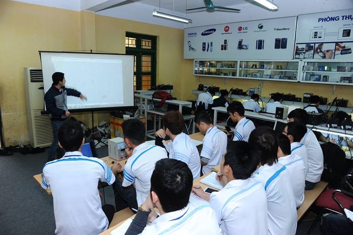 Không gian đào tạo hiện đại tại Học viện Kỹ thuật Thanh Xuân