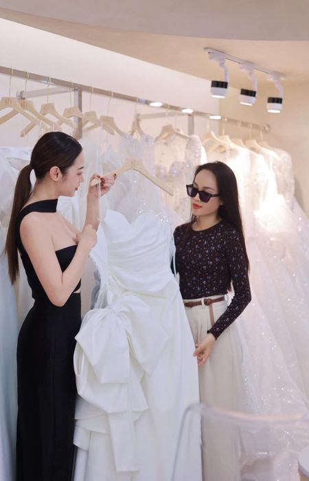 Khoảnh khắc tỏa sáng của các cô dâu tại Khang Đinh Bridal