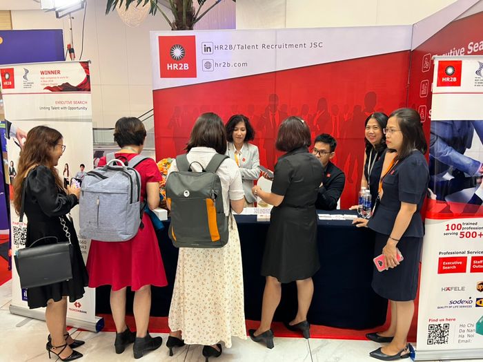 Hình ảnh minh họa thứ hai về HR2B / Talent Recruitment JSC