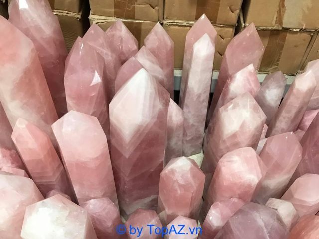 Đá quý Vân Mây đã xây dựng thành công hình ảnh là địa chỉ chuyên cung cấp Trụ đá Thạch Anh uy tín nhất tại Hà Nội, được đông đảo khách hàng tin tưởng và lựa chọn.