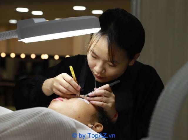 Hệ thống đào tạo nối mi chuẩn quốc tế tại TP.HCM