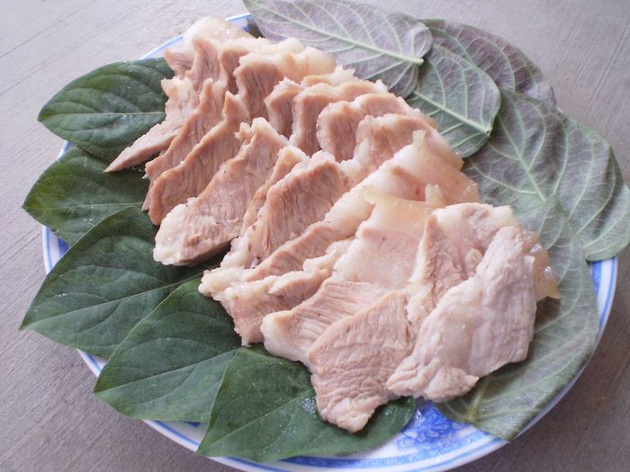 Thịt heo luộc - Món không thể thiếu trong mâm cỗ Tết