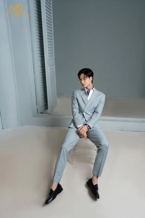 Hình ảnh không gian showroom Mr Vest