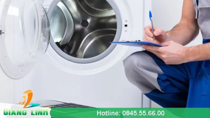 Hình ảnh không gian làm việc chuyên nghiệp tại Điện lạnh Giang Linh