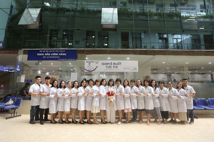 Khoảnh khắc chuyên nghiệp tại Bệnh viện Răng Hàm Mặt Trung ương Hà Nội – ảnh 1
