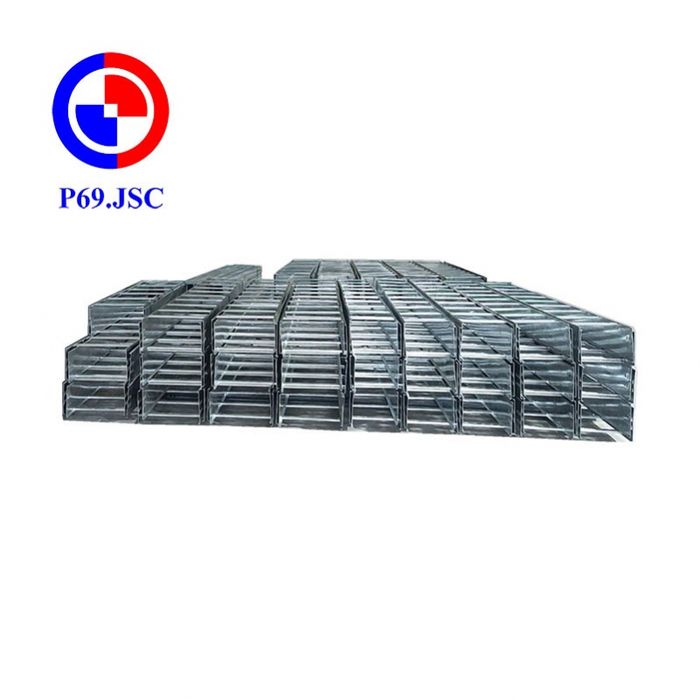 Hình ảnh thực tế dây chuyền sản xuất thang máng cáp hiện đại tại nhà máy P69