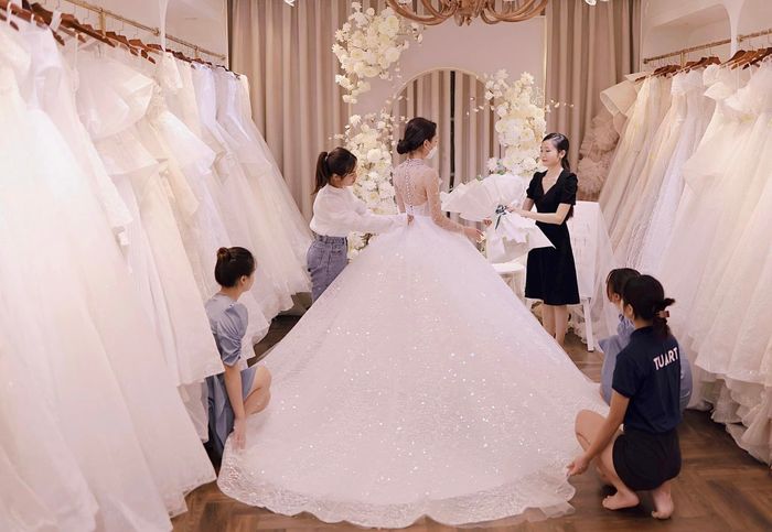 Bella Bridal Vietnam - Không gian sang trọng đậm chất nghệ thuật