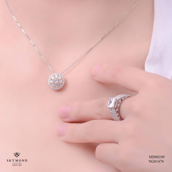 Hình ảnh showroom Skymond Luxury