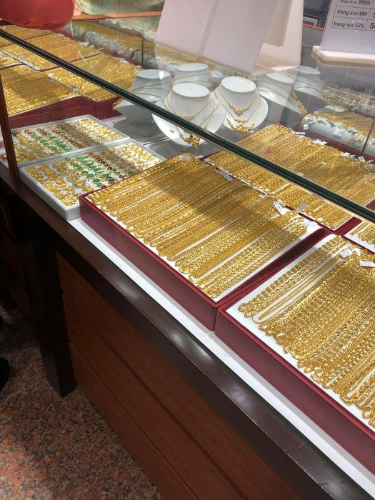 Bộ sưu tập trang sức ấn tượng tại Vàng Phúc Thành