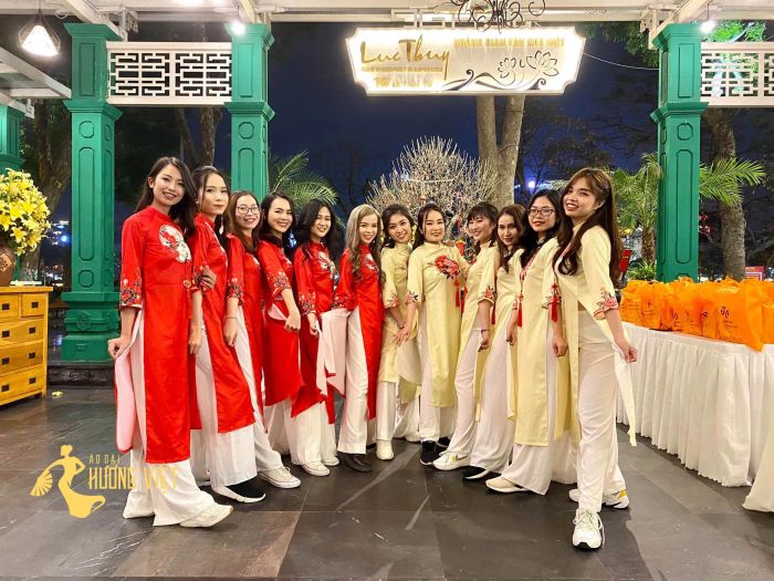 Áo dài Hương Việt ảnh 2