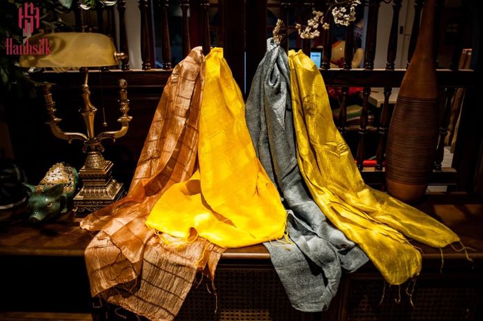 Bộ sưu tập lụa đũi thượng hạng tại Hanhsilk - Ảnh 2