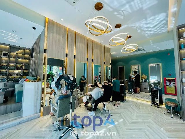 Vỹ Kỳ Salon - Biểu tượng làm đẹp tại Long Biên