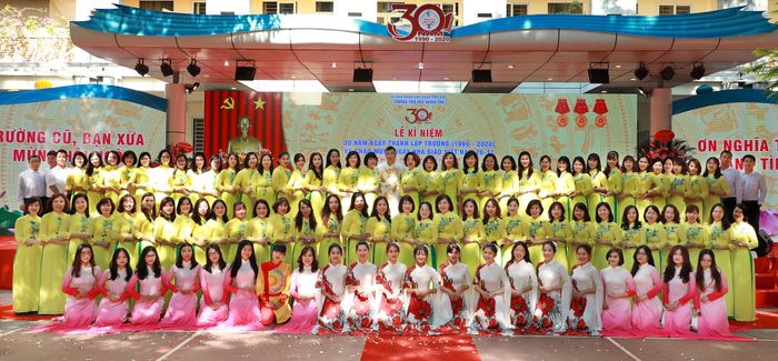 Hình ảnh ấn tượng về cơ sở vật chất Trường Tiểu học Nghĩa Tân