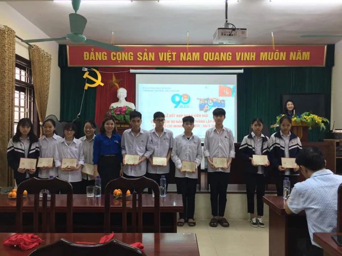 Hoạt động ngoại khóa sôi nổi ở THCS Sài Sơn