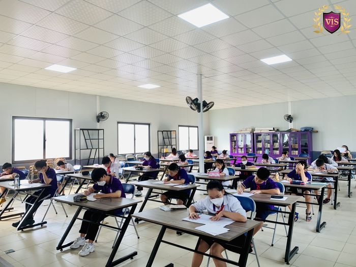 Giờ học sáng tạo tại Trường Phổ thông Quốc tế Việt Nam (VIS)