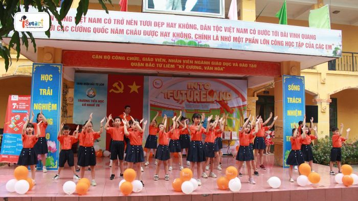 Trường Tiểu học Cổ Nhuế 2B - Hình ảnh 2