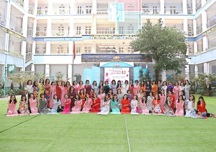Trường Tiểu học Lê Văn Tám ảnh 1