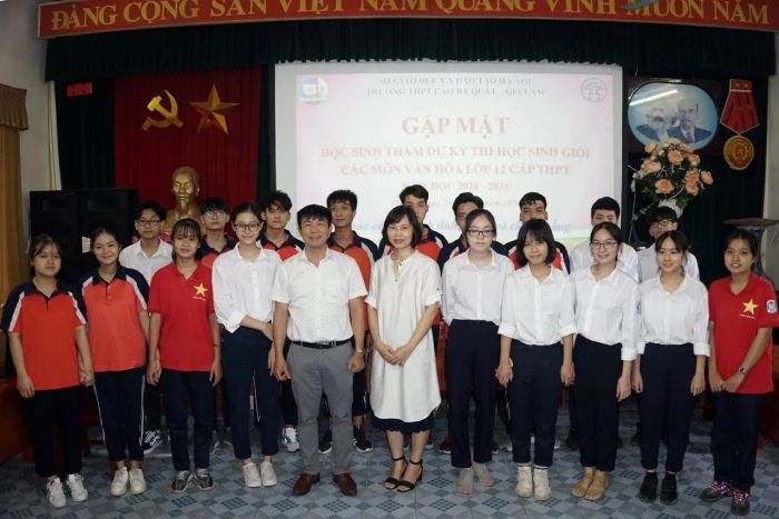 Cơ sở vật chất hiện đại và phòng học tiêu chuẩn tại THPT Cao Bá Quát