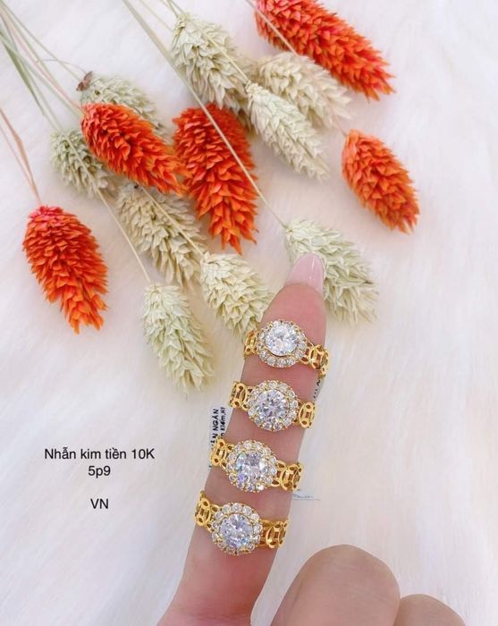 Bộ sưu tập trang sức cao cấp tại Vàng Bạc - Đá Quý - Thế Quế