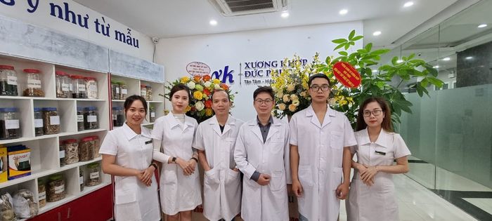 Hình ảnh phòng khám Đức Phúc - Không gian hiện đại, tiện nghi