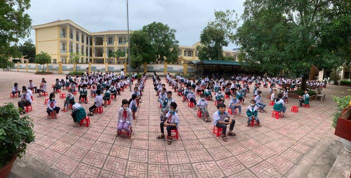 Hình ảnh Trường Tiểu học Nam Tiến B - Hoạt động ngoại khóa sôi nổi