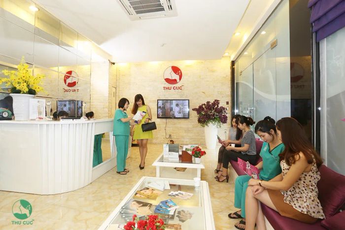 Hình ảnh trị liệu sẹo rỗ bằng Laser CO2 tại Thu Cúc