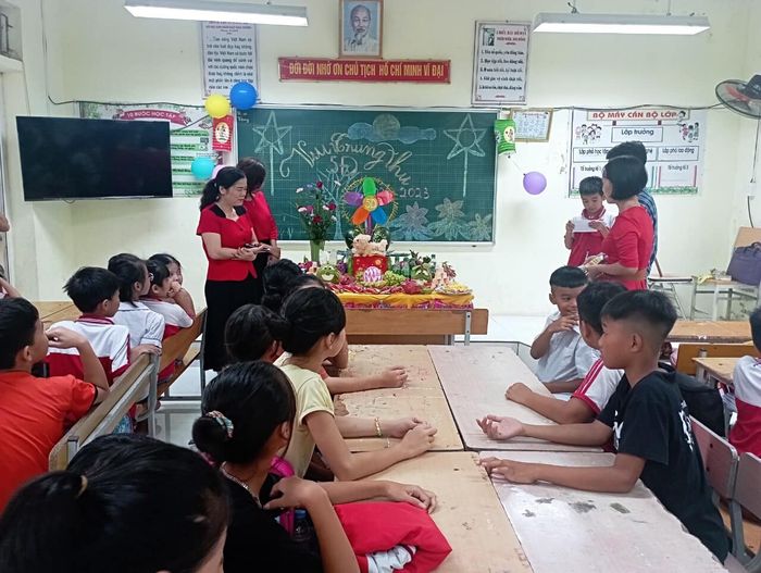 Hình ảnh Trường Tiểu học Chuyên Mỹ - Hoạt động ngoại khóa sôi nổi
