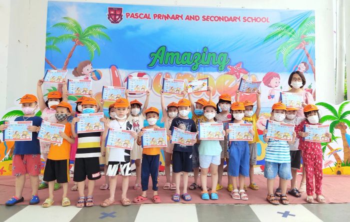 Khuôn viên hiện đại tại Trường Tiểu học - THCS Pascal