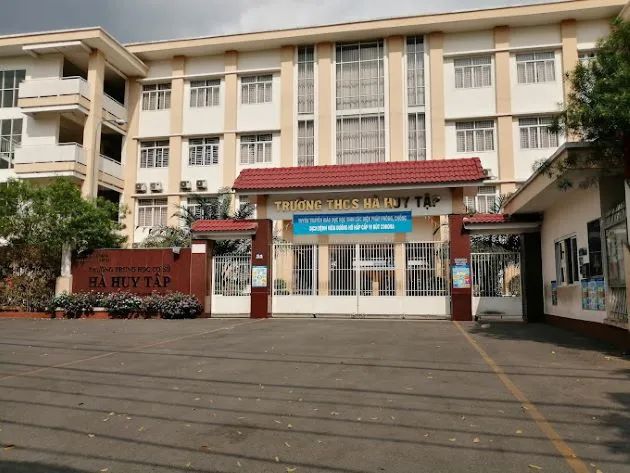 THCS Hà Huy Tập - Nơi chắp cánh những ước mơ tri thức