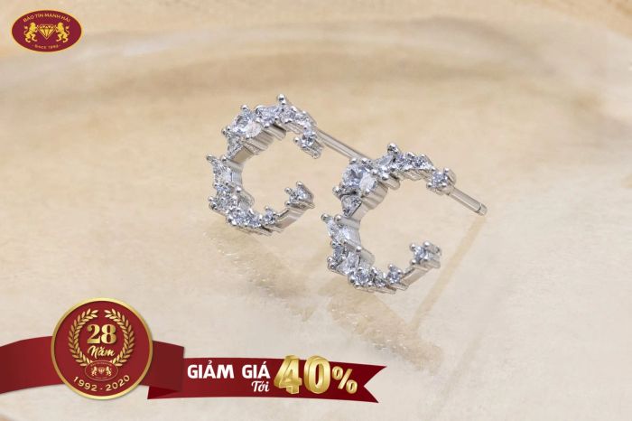 Không gian trưng bày ấn tượng tại các showroom Bảo Tín Mạnh Hải