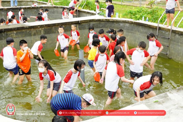 Hình ảnh lớp học hiện đại tại Trường Tiểu học Lê Quý Đôn