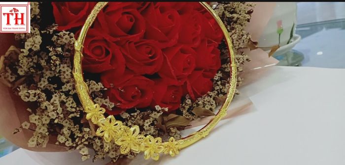 Không gian trưng bày ấn tượng tại Vàng Bạc Thanh Hương