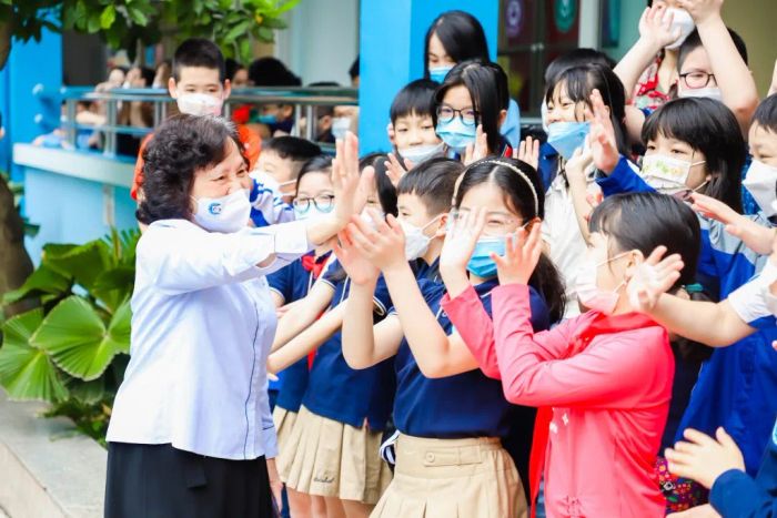 Giờ học sáng tạo tại phòng học hiện đại Trường Đoàn Thị Điểm