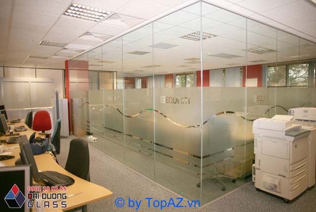 Dịch vụ thi công mái che kính cường lực chuyên nghiệp tại TP.HCM