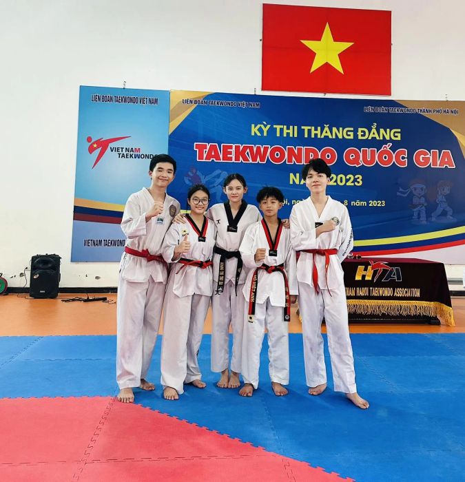 Hình ảnh các võ sinh nhí đang luyện tập tại Trung tâm Taekwondo Kids
