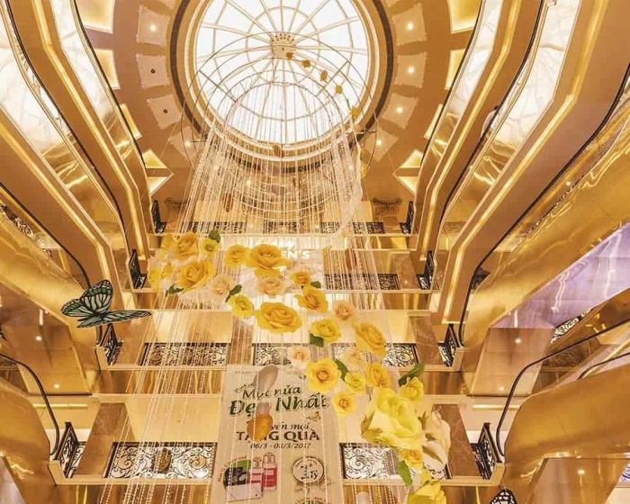 Tràng Tiền Plaza - Không gian mua sắm đẳng cấp