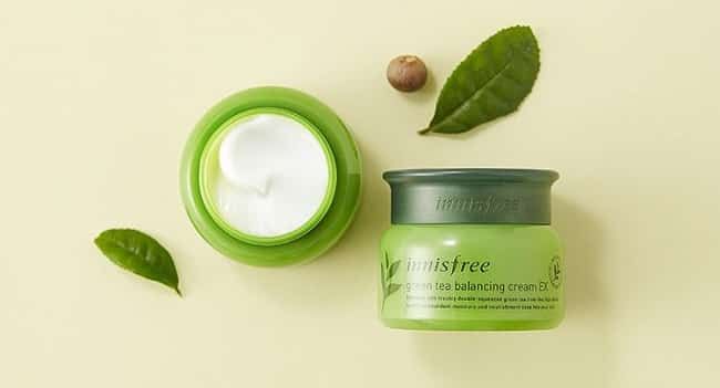 Kem dưỡng ẩm Innisfree – Dưỡng ẩm tự nhiên từ trà xanh