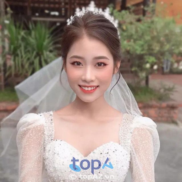 Hằng Studio - Đánh thức vẻ đẹp cô dâu