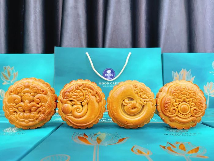 Những tác phẩm bánh trung thu nghệ thuật tại HÍ Bakery - Ảnh 1