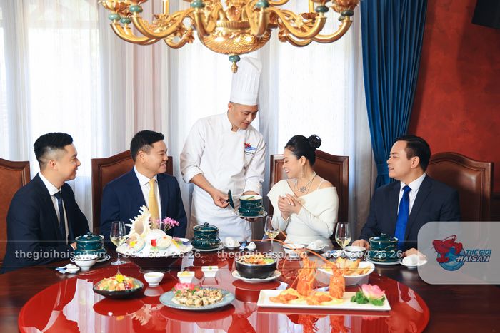 Không gian đại dương tại Thế Giới Hải Sản