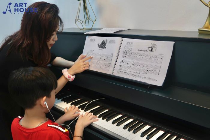 Hoạt động giảng dạy tại Art House Academy