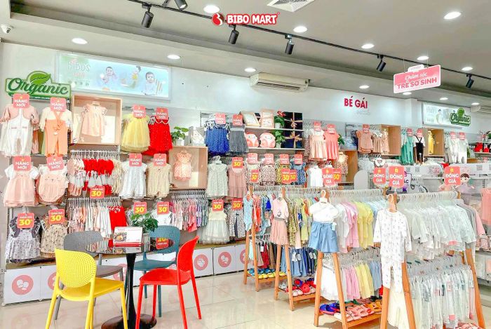 Khu vực trưng bày sản phẩm sơ sinh tại Bibo Mart