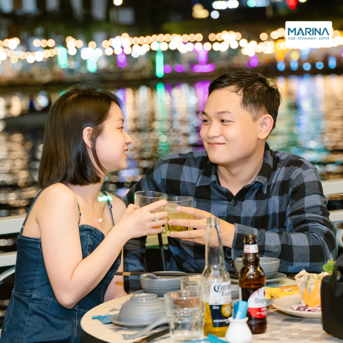 Không gian thưởng thức ẩm thực sang trọng