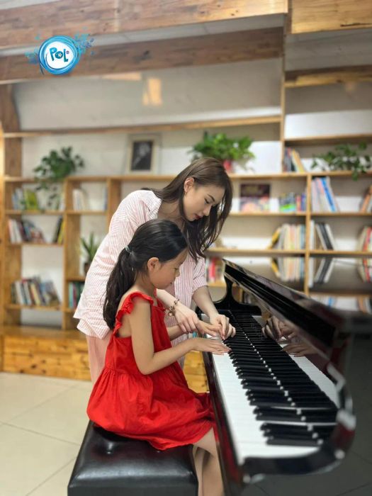 Hình ảnh học viên biểu diễn tại Polaris Art & Music School